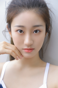 剥开两边打花蒂小哭包图片